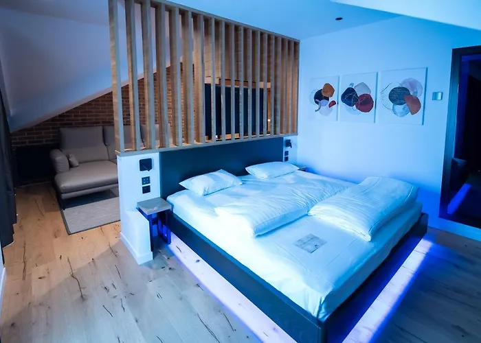 Wellness King Suite